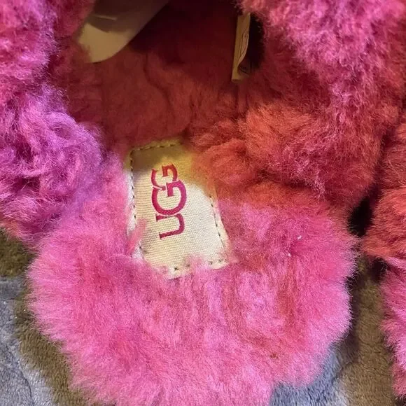 Ugg Magenta Slip On Slippers Size 6 - Picture 5 of 6